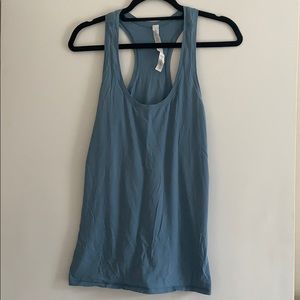 Lululemon blue tank size 4